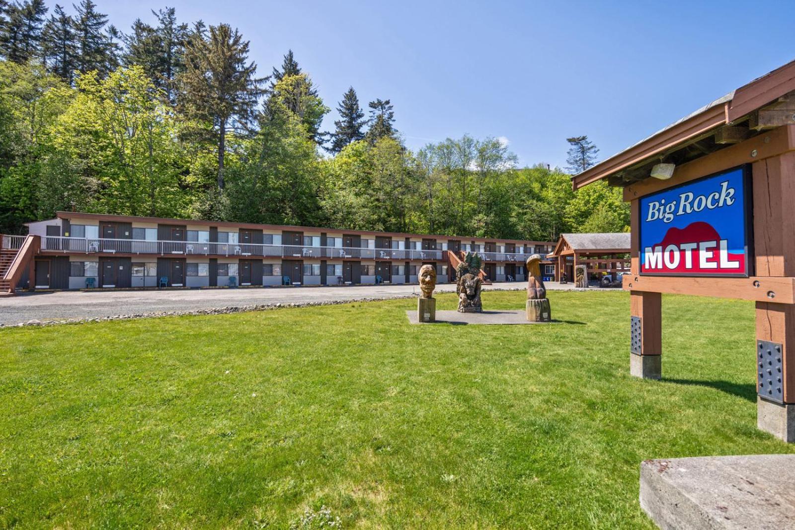 Big Rock Motel Campbell River Exteriér fotografie